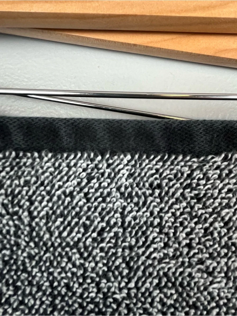 Set of 2 Brooklinen Turkish Cotton Classic Bath Towel in Marled Black.